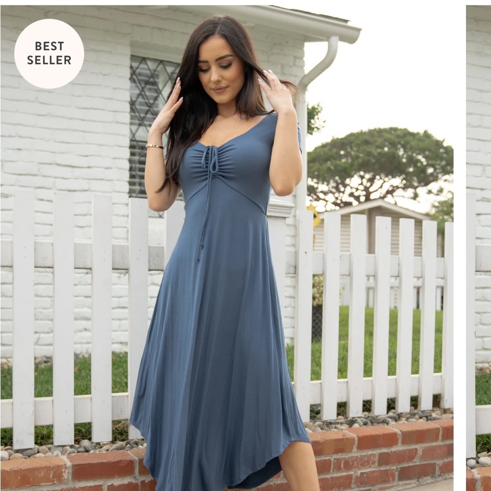 Elegant Blue Midi Dress